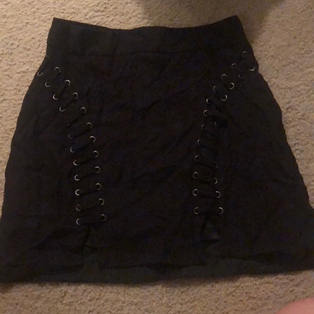Black skirt with lace detail